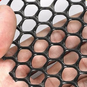 40x300cm Plastic Chicken Wire Fence Mesh Hexagonal Fencing Wire for Gardening - Image 11