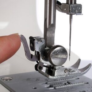 Feiyue FYe310 Sewing Machine - Powerful 100W Motor - 24 Stitches - White/Grey - Image 13